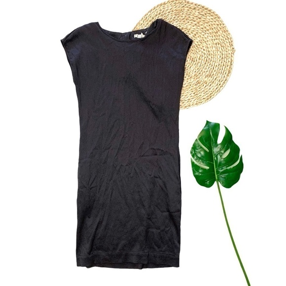 LC Lauren Conrad Solid Black Pocketed Form Fitting Sleeve Dress Size 12 - Picture 1 of 14